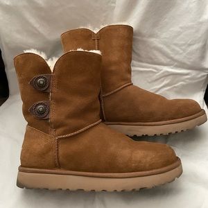 UGG Marciela II Boots